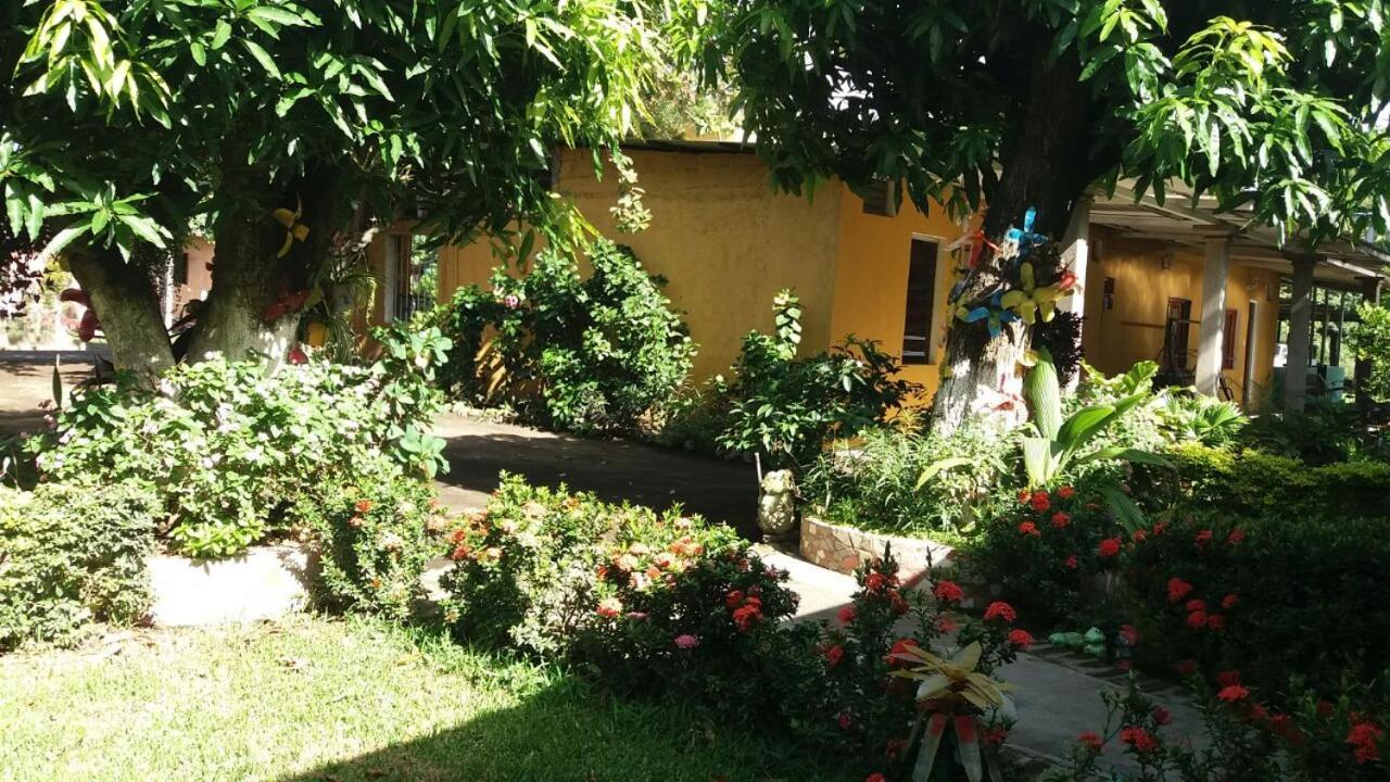 Hostal Nathaly Moyogalpa Εξωτερικό φωτογραφία